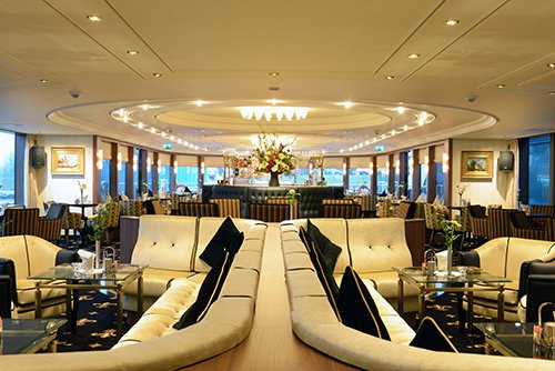 Riviera Travel MS Emily Bronte Interior Bistro.jpg